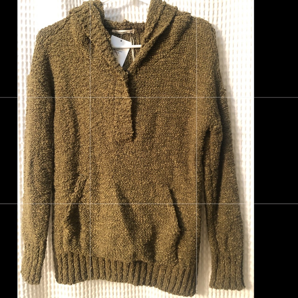 NEW with tags Boutique Olive hoodie sweater soft!